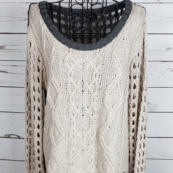 One Grey Day Metallic Cable Knit Sweater - Picture 3 of 6